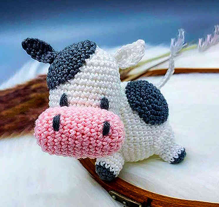 Amigurumi Little Cow Free Crochet Pattern – Amigurumi