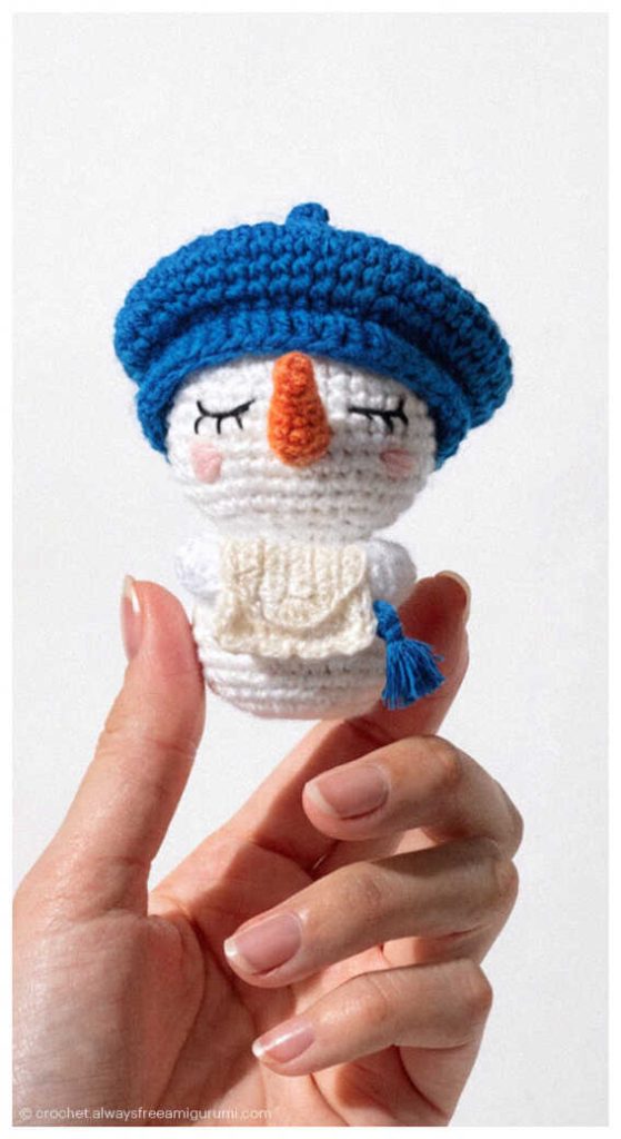 tiny snowman amigurumi free crochet pattern cute winter crochet plush